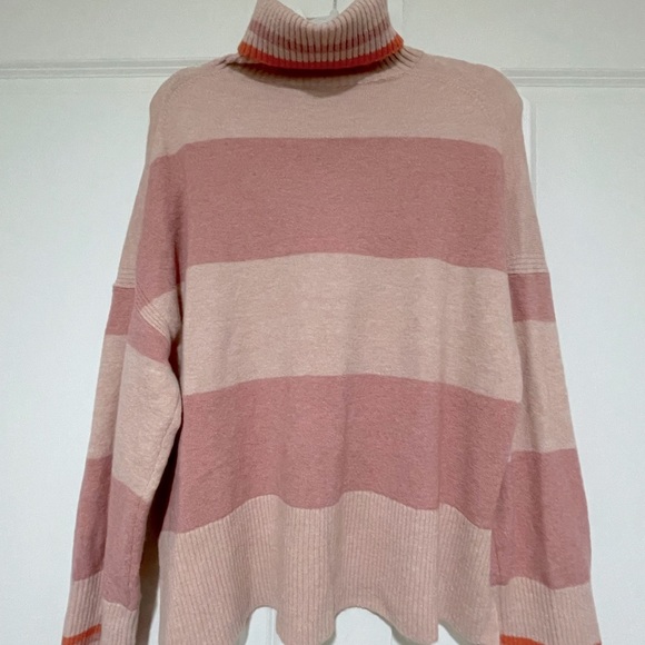 NWT J Crew striped turtleneck sweater in Supersoft yarn sz L - Picture 3 of 8